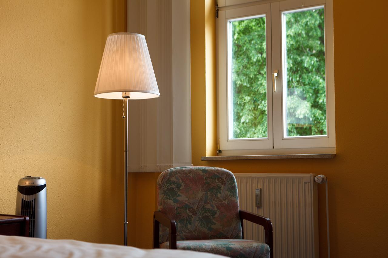 Landhotel Zum Pottkuchen Kalbe  Εξωτερικό φωτογραφία