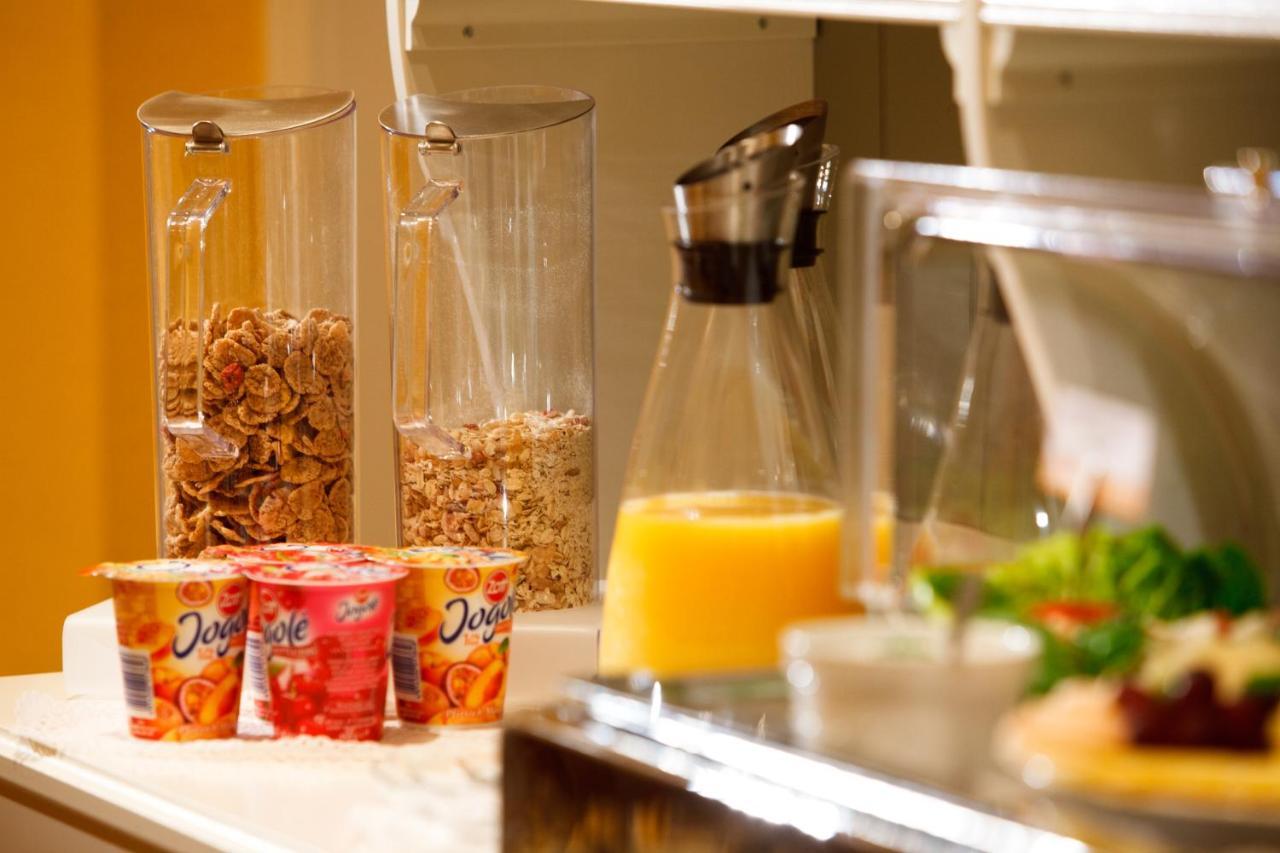 Landhotel Zum Pottkuchen Kalbe  Εξωτερικό φωτογραφία